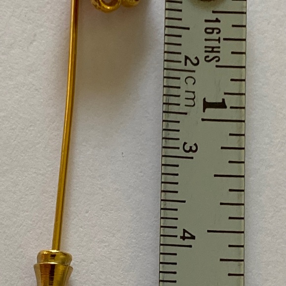Vintage Women’s Costume Jewelry Gold Tone Ruby Color Stick Pin Brooch No Marking - Picture 3 of 6
